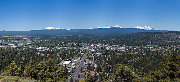 Panoramic photo of Bend, Oregon