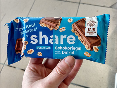 Share chocolate snack from Frankfurt airport train station vending machine